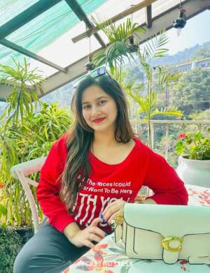 23 year old Asian Escort in Chennai ꧁༒🥀❣️Janvi cam and real meet 🤍 ༒꧂, escort