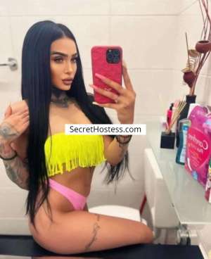 Ellie, Agency 22 year old Escort in Surrey