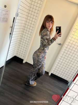 Izzy - Slim thick snow bunny 0 year old Escort in Cincinnati OH