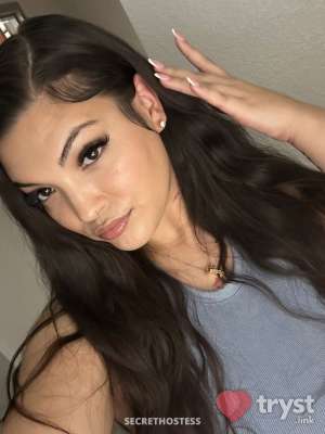 0 year old Escort in The Woodlands TX Leslie - 5 star companion