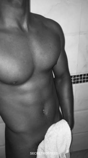 28 year old Escort in Dar es Salaam Mike, masseur