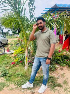 25 year old Indian Escort in Hyderabad Raj, Male adult performer
