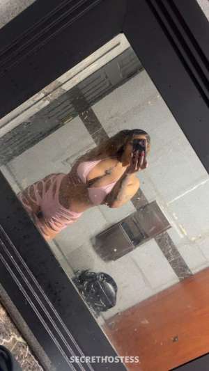 25 year old Puerto Rican Escort in Queens NY thicc puerto rican that loves to please