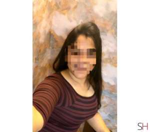 28 year old Indian Escort in Sheffield Indian tamil girl kasturi new in Sheffield, Independent