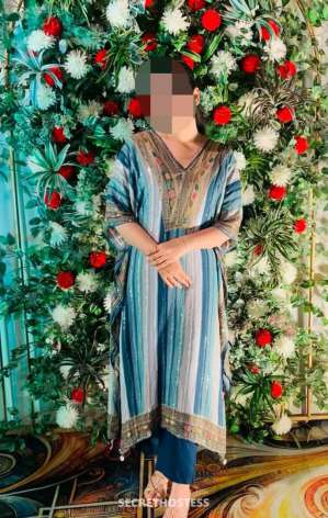 25 year old Indian Escort in Hyderabad Priya Independent (Cam &amp; Real Meet) Avl, escort