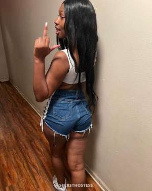 24 year old Thai Escort in Pattaya HORNY DARK CHOCOLATE(PORN STAR), escort