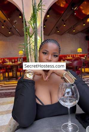 22 year old Ebony Escort in Lagos Maria, Independent