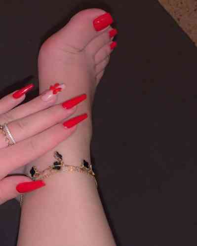 35Yrs Old Escort Hamra Image - 2