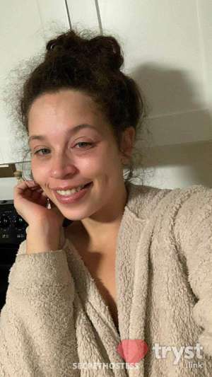 0 year old Escort in Nyack NY Juicy peach - Come get a glass of juice