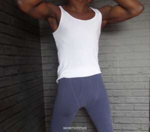 Xxl Hung Bi Stallion1, masseur 26 year old Escort in Glasgow