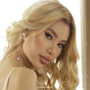 22 year old Asian Escort in London Bella Busty, escort