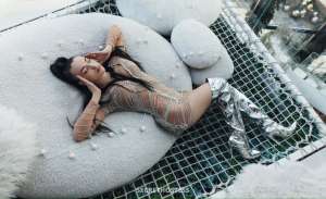 19Yrs Old Escort 170CM Tall Dubai Image - 4