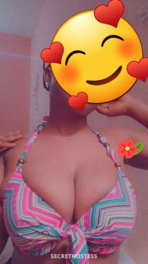 21 year old Escort in Lomé Emma, escort