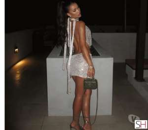 22 year old Latino Escort in Hampshire Ana Outcall only xx the best service xx, Independent