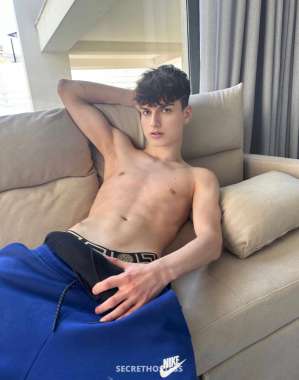 21 year old Escort in Ankara Denis, Male escort