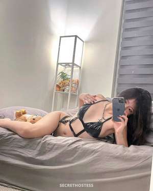 20 year old Asian Escort in Jeddah Punna, escort