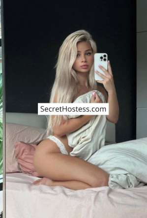 22 year old Caucasian Escort in Milan Melyssa, Agency