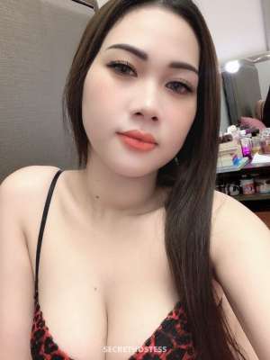 22 year old Asian Escort in Dubai Ti Na New Girls Dubai, escort