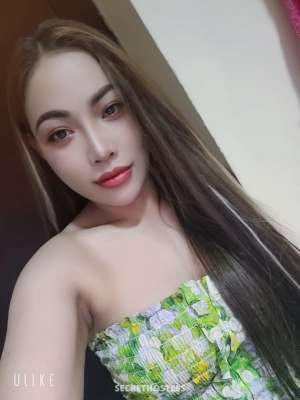 25 year old Asian Escort in Dubai Tina, escort