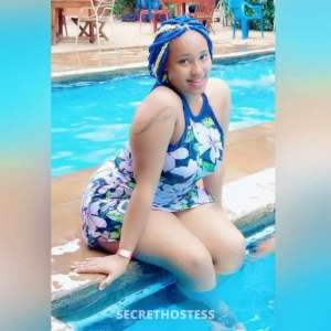 22 year old French Escort in Muscat Ivy, escort