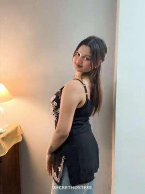 22 year old Indian Escort in Vellore Priya, escort