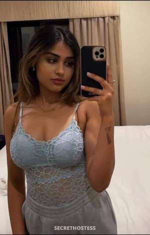 22 year old Indian Escort in Vadodara Komal Patel Vip Call Girl Service, escort