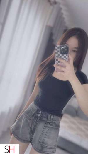24 year old Asian Escort in Repentigny Incall laval asian asiatique Chinoise japonaise gfe duo