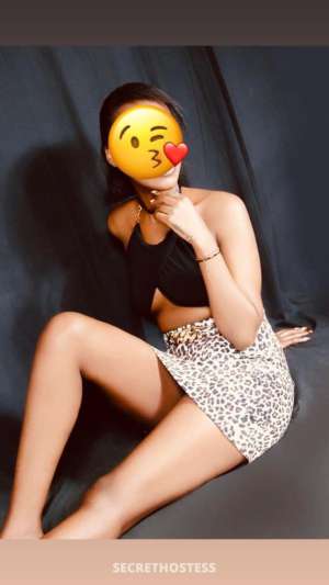 25Yrs Old Escort 160CM Tall Muscat Image - 1