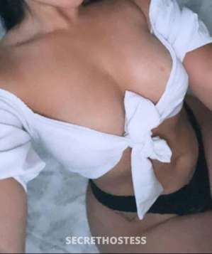25 year old Escort in Geelong new naughty lady in geelong in/out call passionate kiss, 
