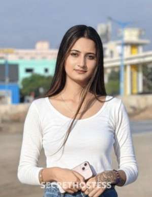 26 year old Indian Escort in Hyderabad I'm Priya Independent, escort