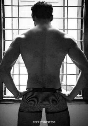 26 year old Indian Escort in Kolkata Siddharth, Male escort