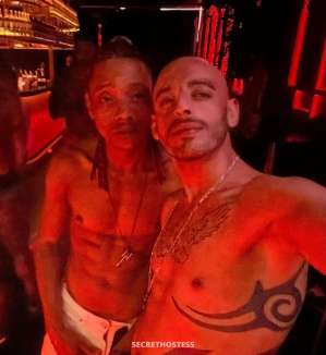 29 year old Escort in Berlin Two2xl, Male escort