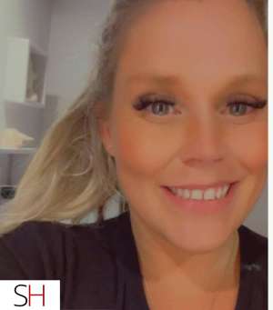 32 year old Caucasian Escort in Sainte-Adèle DÉplacement xxcash onlyreal party blondy with the bestmouth