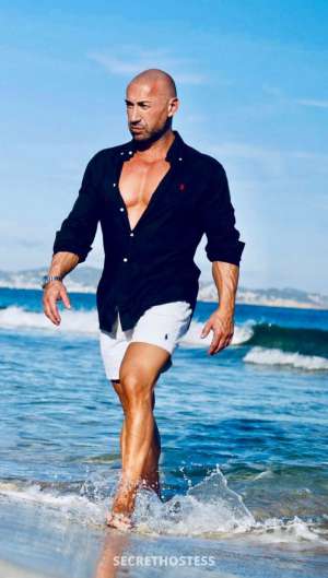 36 year old Escort in Berne Sergio, Male escort
