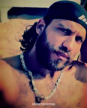 37 year old Egyptian Escort in Cairo Mr Moka, Male escort