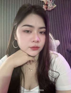 26 year old Asian Escort in Dubai Aysha, escort