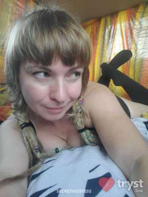 0 year old Escort in Elgin IL Hazel - I aim to please