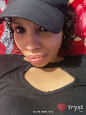 0 year old Escort in Schenectady NY Rain - com see rain
