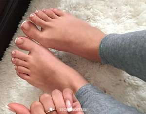 Outcall only - party doll 36 year old Escort in Guelph