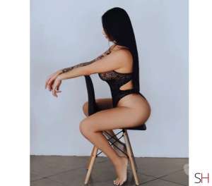 21 year old Brazilian Escort in Bow - E3 London 🇧🇷BRAZILIAN💯REAL LAURA PARTY GIRL🥂🍾, 