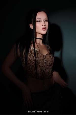 22 year old Asian Escort in Dubai Mira Real HOT Model, escort