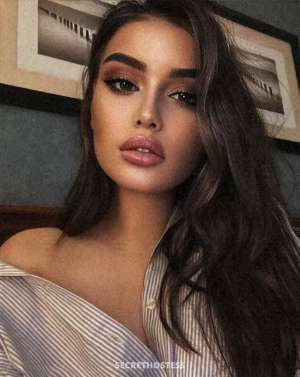 22 year old Escort in Riyadh Nika, escort