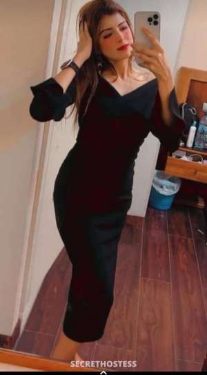 24 year old Asian Escort in Karachi Nisha || Escort Karachi, escort