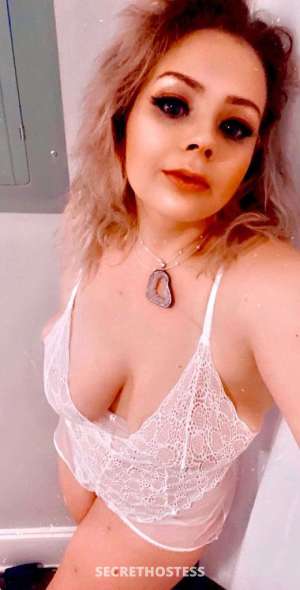 28 year old Escort in Tacoma WA Busty Blonde Bombshell Temptress 🍒Too Sexy to Handle😏 