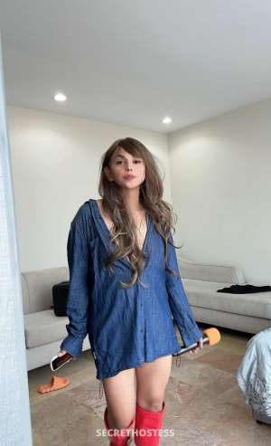 29 year old Asian Escort in Jeddah Susie, Male escort agency