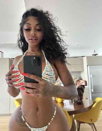 23 year old Escort in Chicago NY Meet up