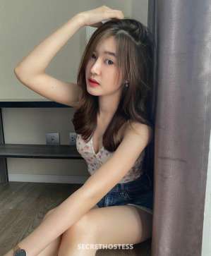 24 year old Asian Escort in Jakarta Selvi Kitty, escort
