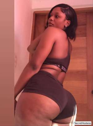 25 year old Escort in Riyadh Escort model Amina, Riyadh