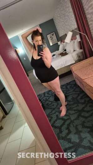 46Yrs Old Escort Hickory NC Image - 3