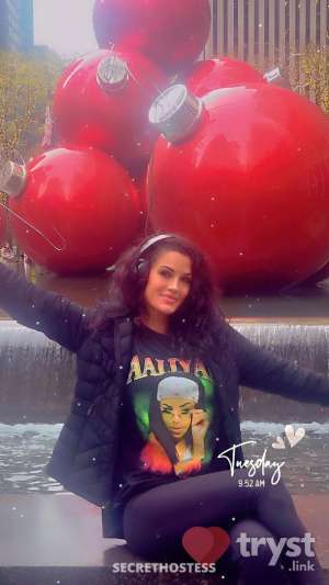 Hotwife Jules - Well-fucked woman is happy one 0 year old Escort in Hartford CT